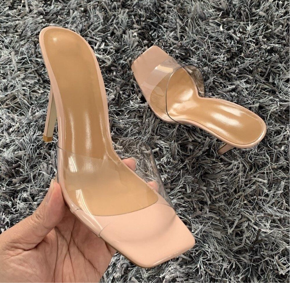 Esencia Nude – Elegancia Transparente